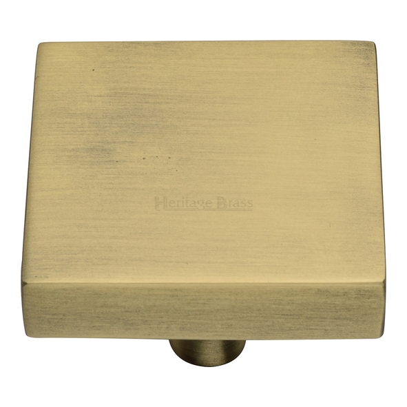 C3685 38-AT • 38 x 38 x 9 x 28mm • Antique Brass • Heritage Brass Square Design Cabinet Knob